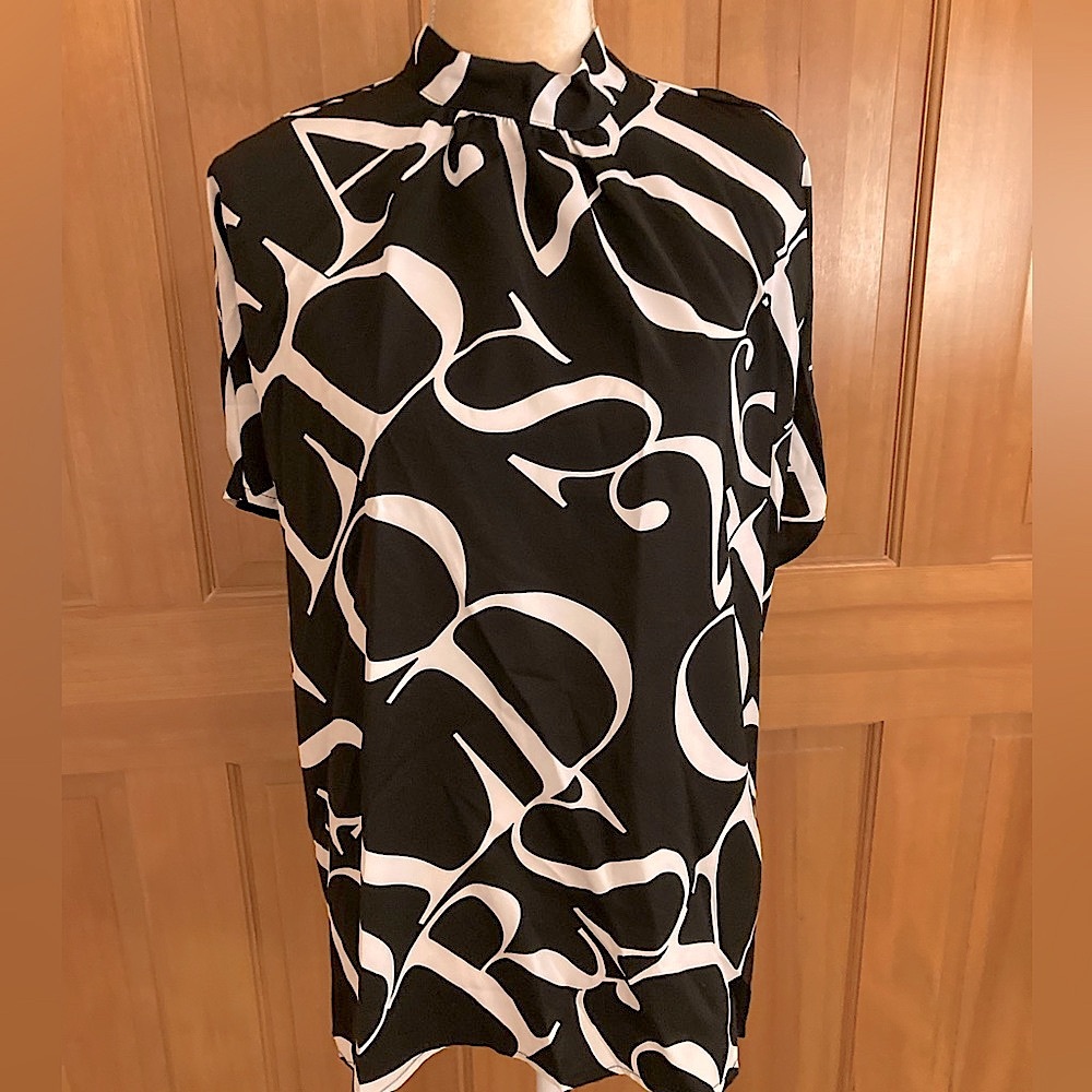 Dolman Sleeved Letter Print Designer Blouse. - Picture 8 of 14